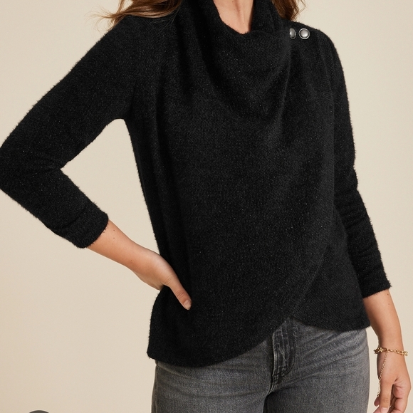 NWT Maurices Black Cowl Neck Cross Front Sweater Size 2X Super Soft & Unique - Picture 1 of 10